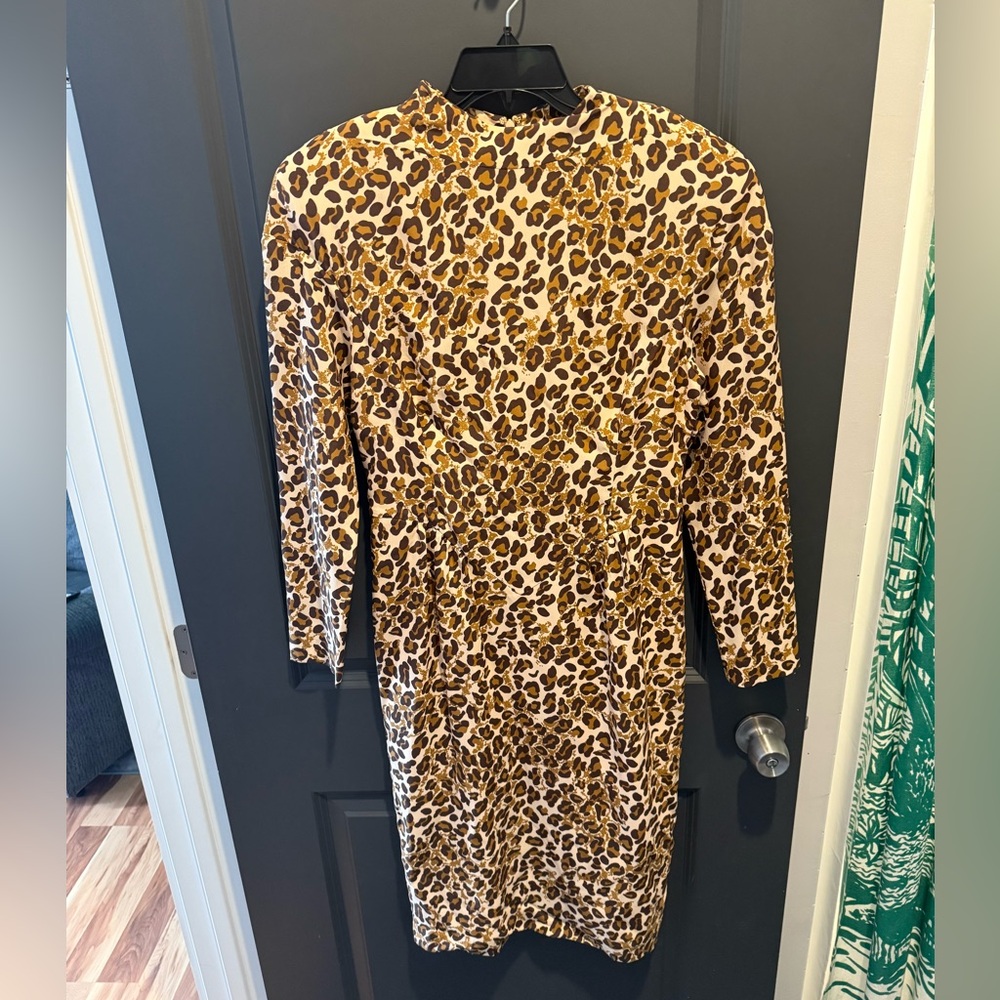 St. John Leopard Print Dress
Size 6